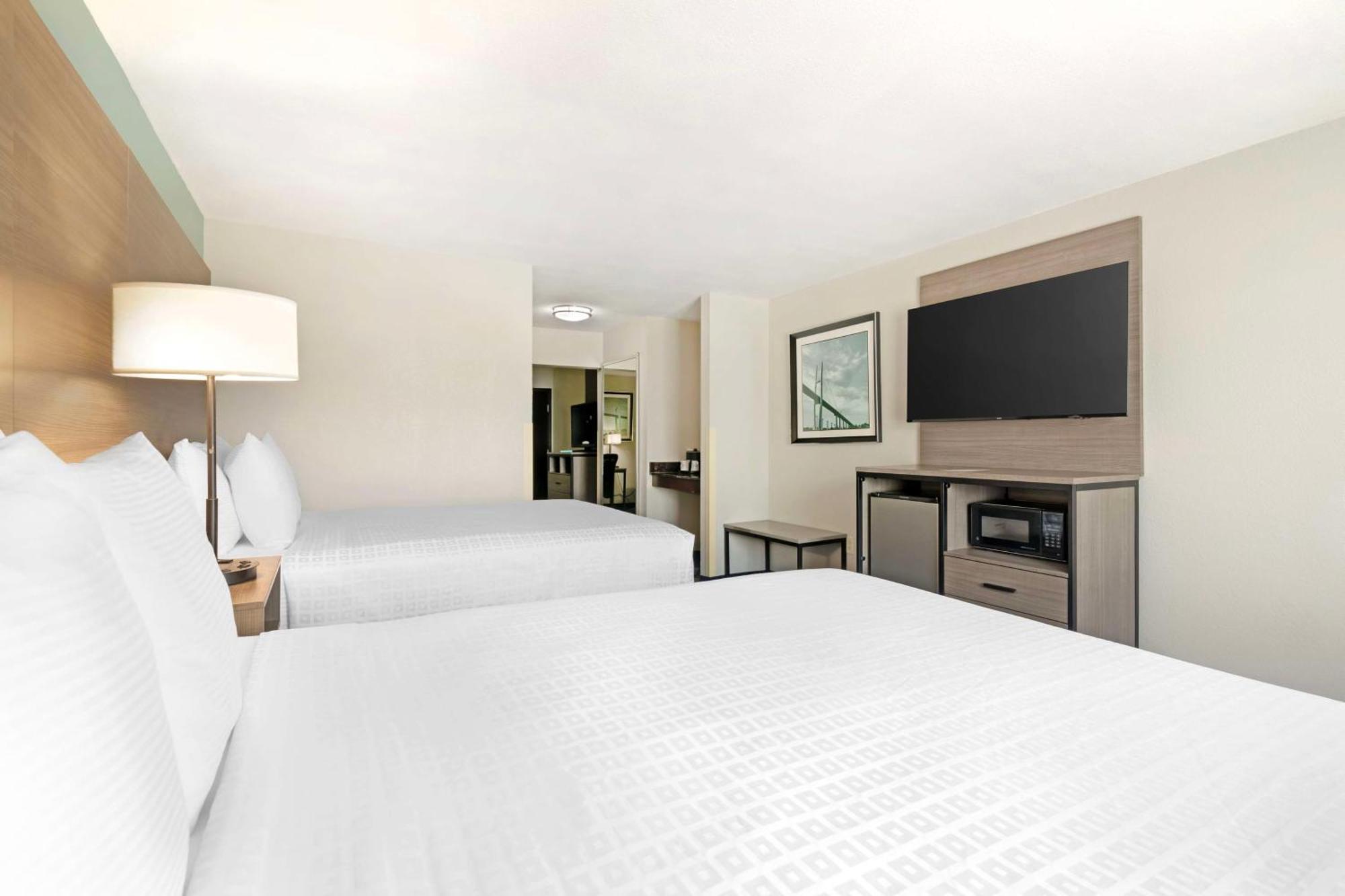 Best Western Savannah Airport Inn & Suites Pooler Buitenkant foto