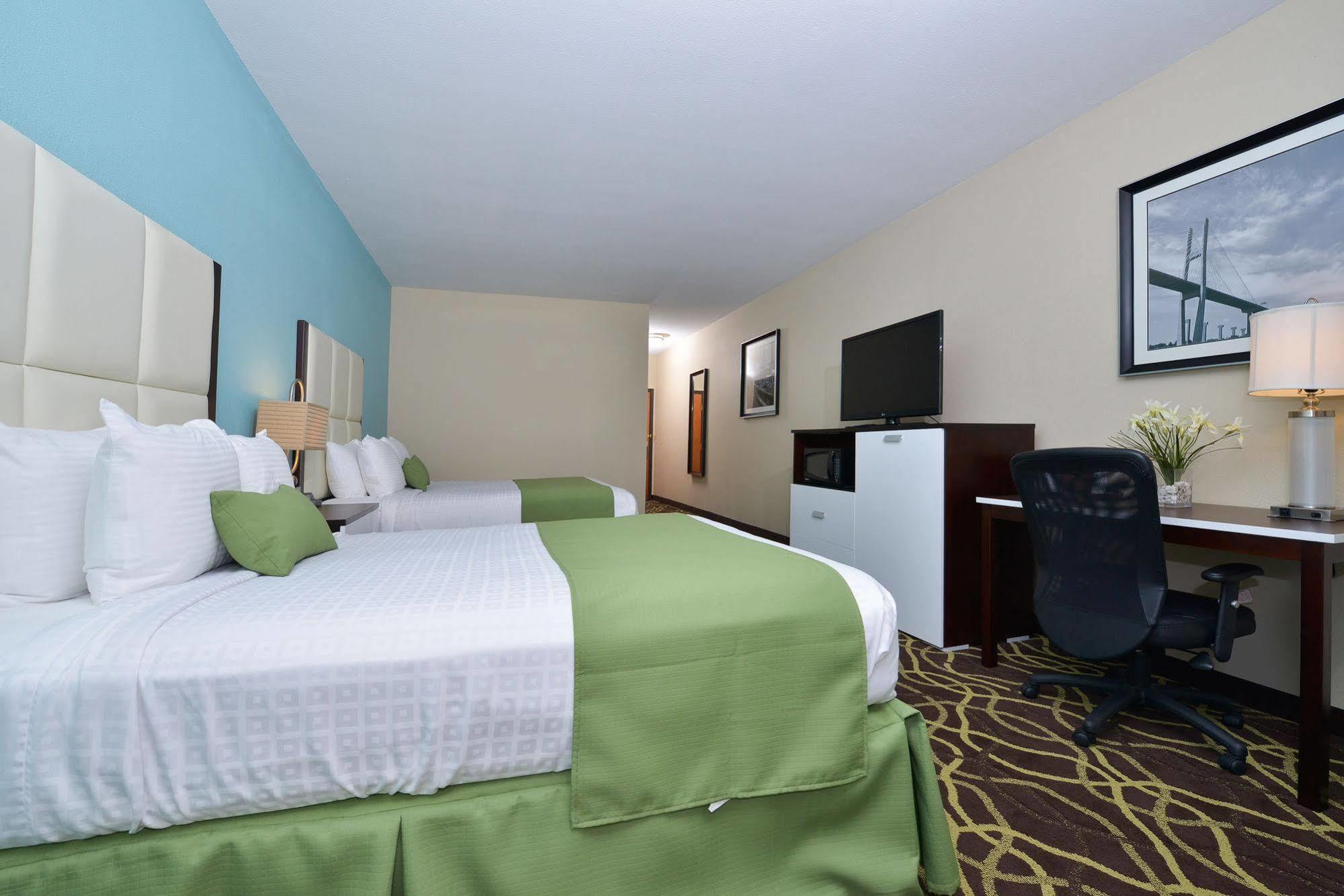 Best Western Savannah Airport Inn & Suites Pooler Buitenkant foto